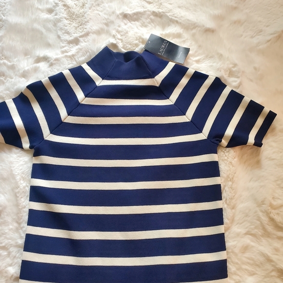 Ralph Lauren Sweaters - RALPH LAUREN  Women slim fit intended to hit at thebhip size pxs.